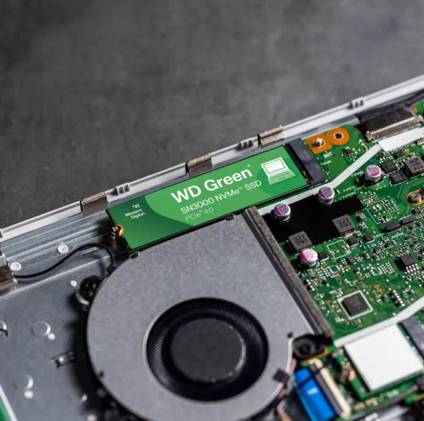 UNIDAD DE ESTADO SOLIDO SSD INTERNO WD GREEN SN3000 1TB M.2 2280 NVME PCIE GEN4 X4 LECT.5000MBS ESCRIT.4200MBS PC LAPTOP MINIPC  WDS100T4G0E-00CPS0